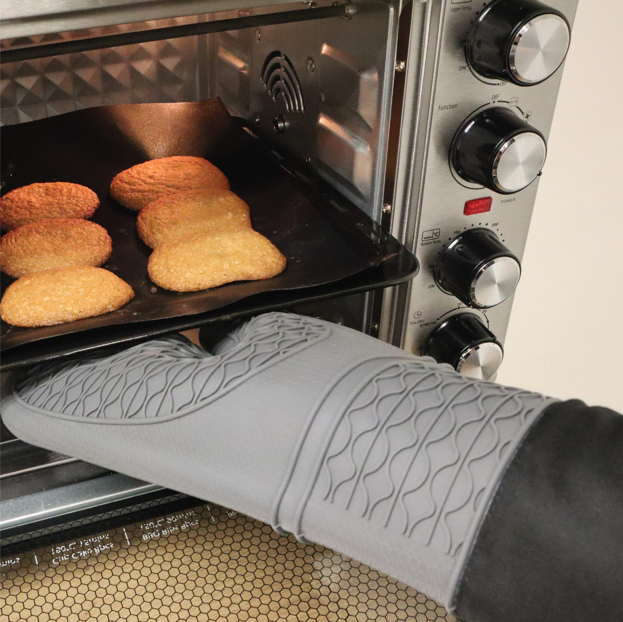 Cool Grip® TBM4 Heavy Duty Terry Cloth Bakers Mitts